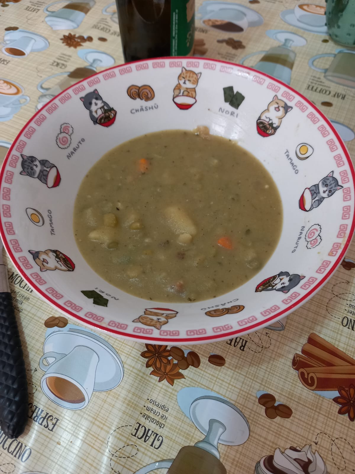 Sopa de Ervilha com Linguiça